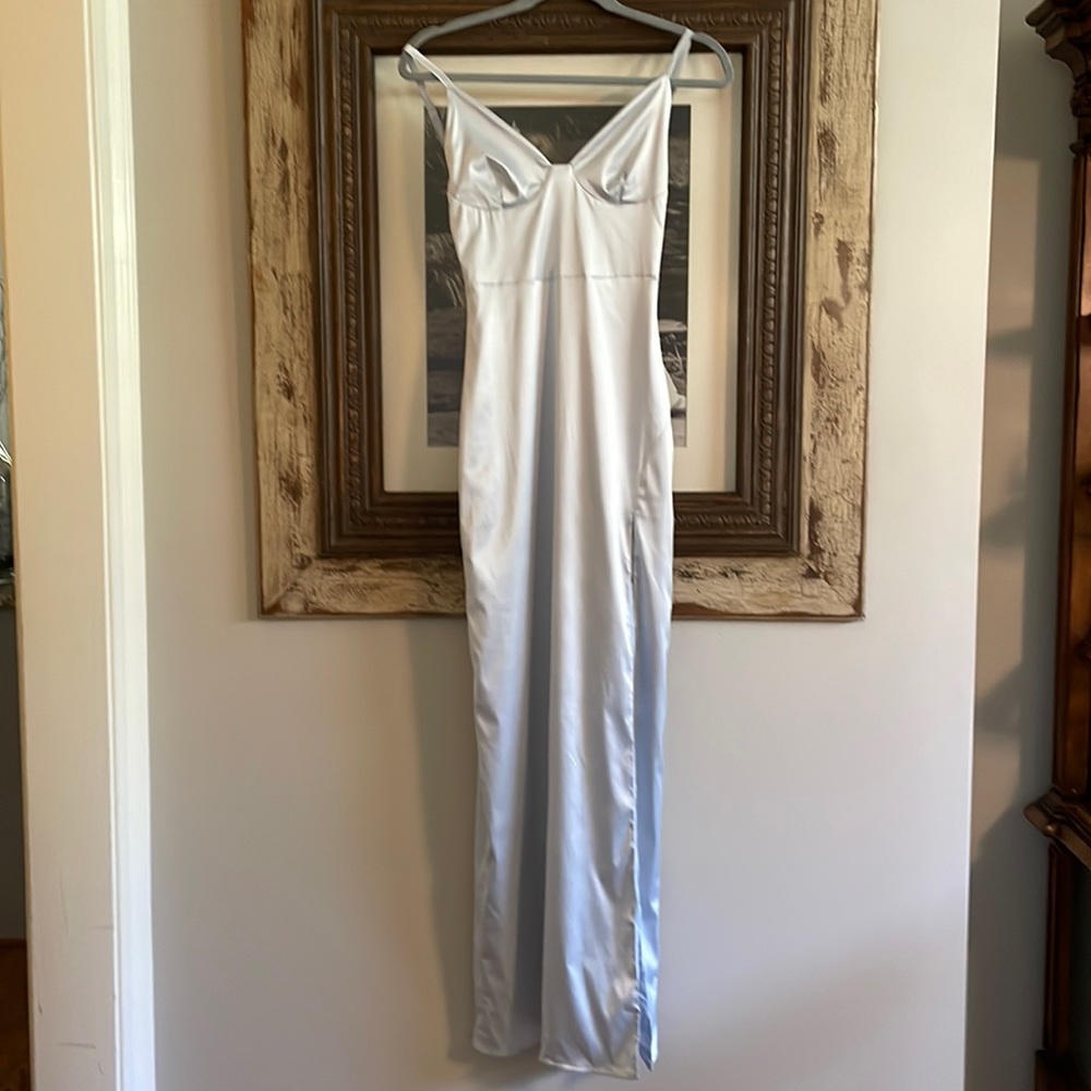 NWT gorgeous long ice blue formal dress Size 0